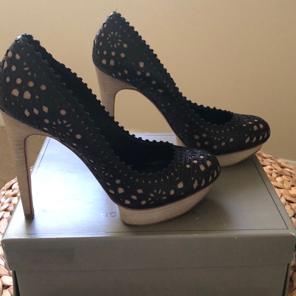 BCBG MAXAZRIA MA-FOSTER3 SHOES. - Picture 3 of 8